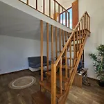 Casa Da Canada Da Faja *