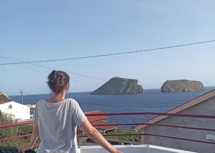 Casa Da Canada Da Faja *